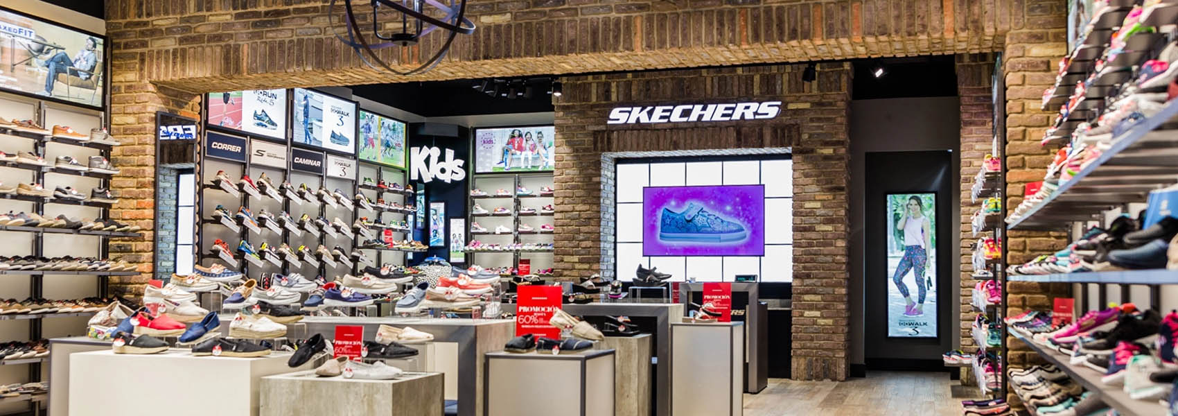 Skechers reports record sales