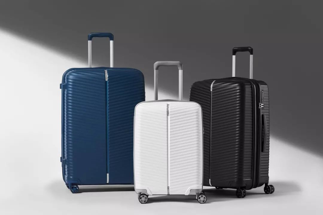 SAMSONITE - Varro Spinner